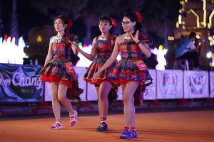 BIB: 
                            <button type="button" onclick="openModal(24590652)" class="btn btn-primary btn-sm float-right btn-popup" data-toggle="modal" data-target=".modal-high-quality">
                        <i class="fas fa-shopping-cart"></i> Add to Cart
                    </button>
                                            <button type="button" onclick="isThisMe(24590652, true)" class="btn btn-success btn-sm float-right btn-popup btn-isme hidden" data-toggle="tooltip" data-placement="bottom" title="นี่คือรูปของคุณใช่ไหม คลิกที่นี่เพื่อเอาเข้าอัลบั้ม">
                        <i class="fas fa-plus"></i> Add to album
                    </button>
                    <button type="button" onclick="isThisMe(24590652, false)" class="btn btn-warning btn-sm float-right btn-popup btn-isnotme hidden">
                        <i class="fas fa-ban"></i> Remove from album
                    </button>